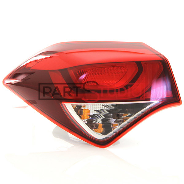 Feu arrière gauche, sur aile
