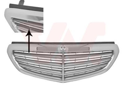 Grille de calandre, grise, avec moulure chromée