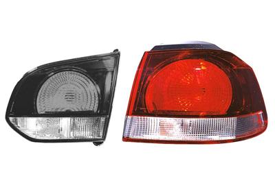 Feu arrière droit, sur aile, rouge foncé