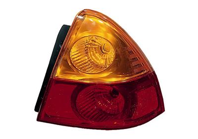 Feu arrière gauche