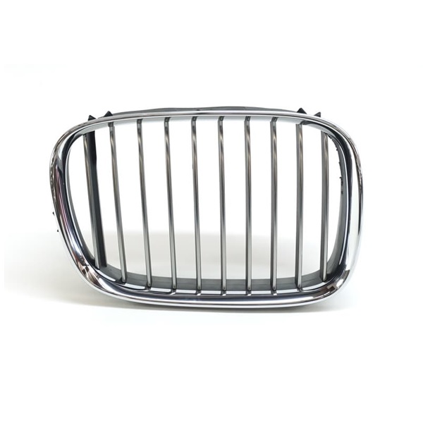 Grille de calandre droite, chromée avec cadre chromé