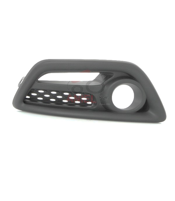 Grille de pare-chocs avant inferieur droit, avec emplacements antibrouillard, sans emplacement enjoliveur