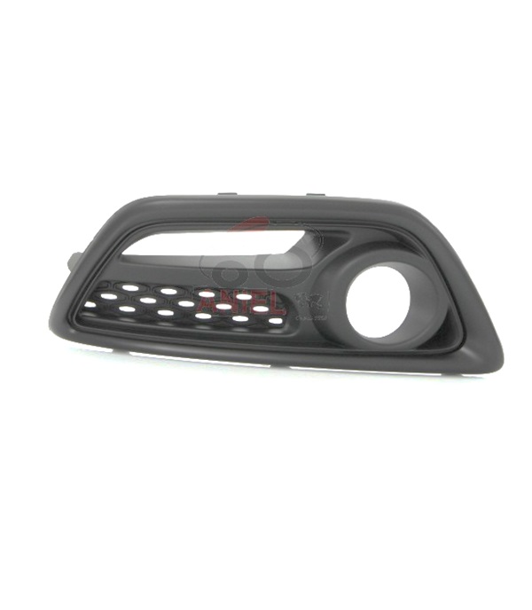 Grille de pare-chocs avant inferieur droit, avec emplacements antibrouillard, avec emplacement enjoliveur