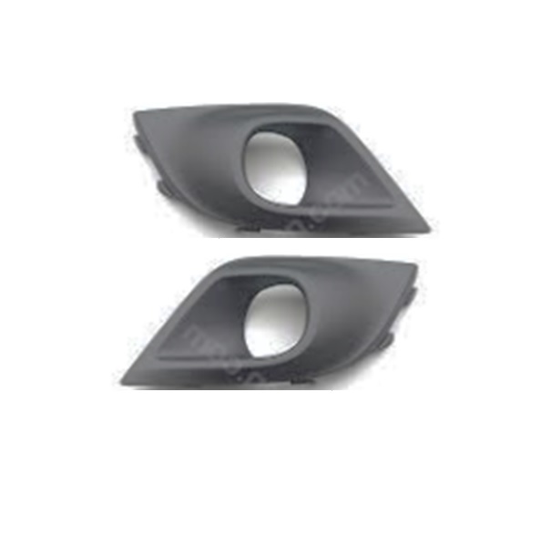 Grille de pare-chocs avant droit et gauche, avec emplacements antibrouillard