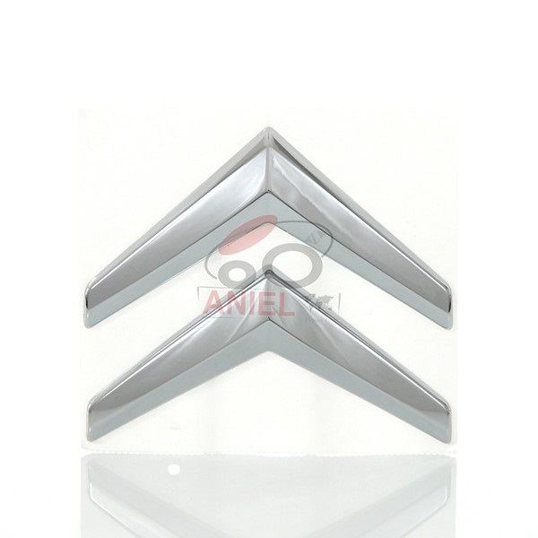 Monogramme avant